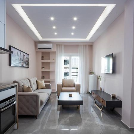 Luxury Downtown Apartment E1 Солун Екстериор снимка