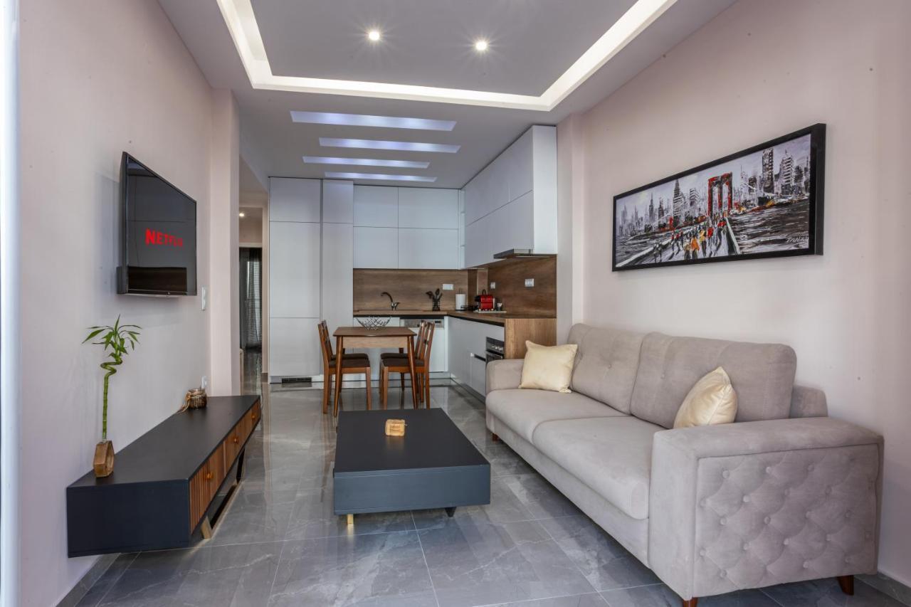 Luxury Downtown Apartment E1 Солун Екстериор снимка