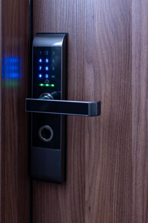 Luxury Downtown Apartment E1 Солун Екстериор снимка